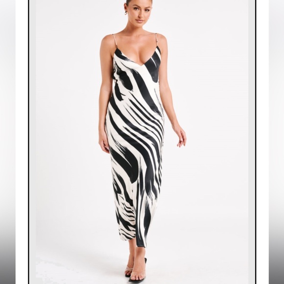 Meshki Emmanuela Printed Maxi Dress - Abstract Print - Picture 1 of 3